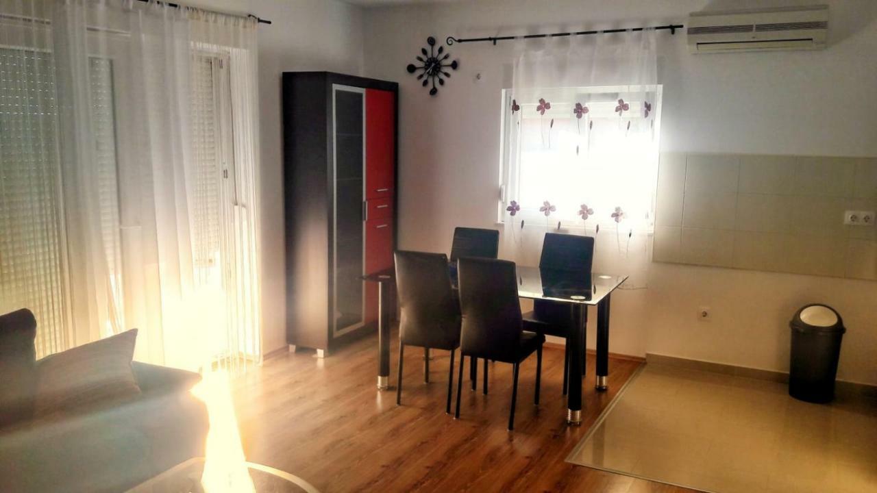 Apartman קולאן מראה חיצוני תמונה